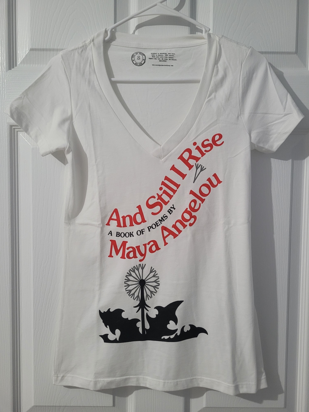 Out of Print: Maya Angelou And Still I Rise white vneck tshirt Size Small